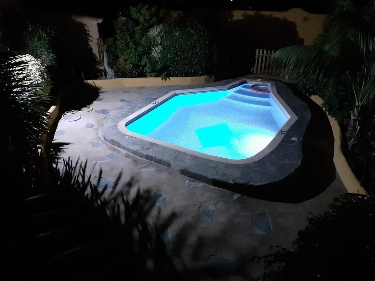 Eden Rentals North Paradise "House B" Santa Catalina Exteriör bild